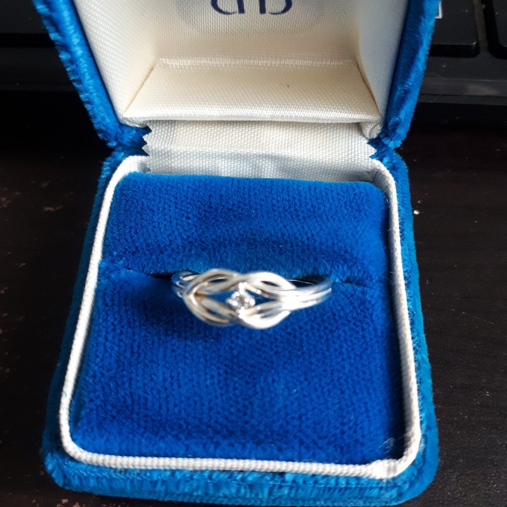 Ring - Promise ring with genuine diamond set in Sterling Silver - Size 7 3/4